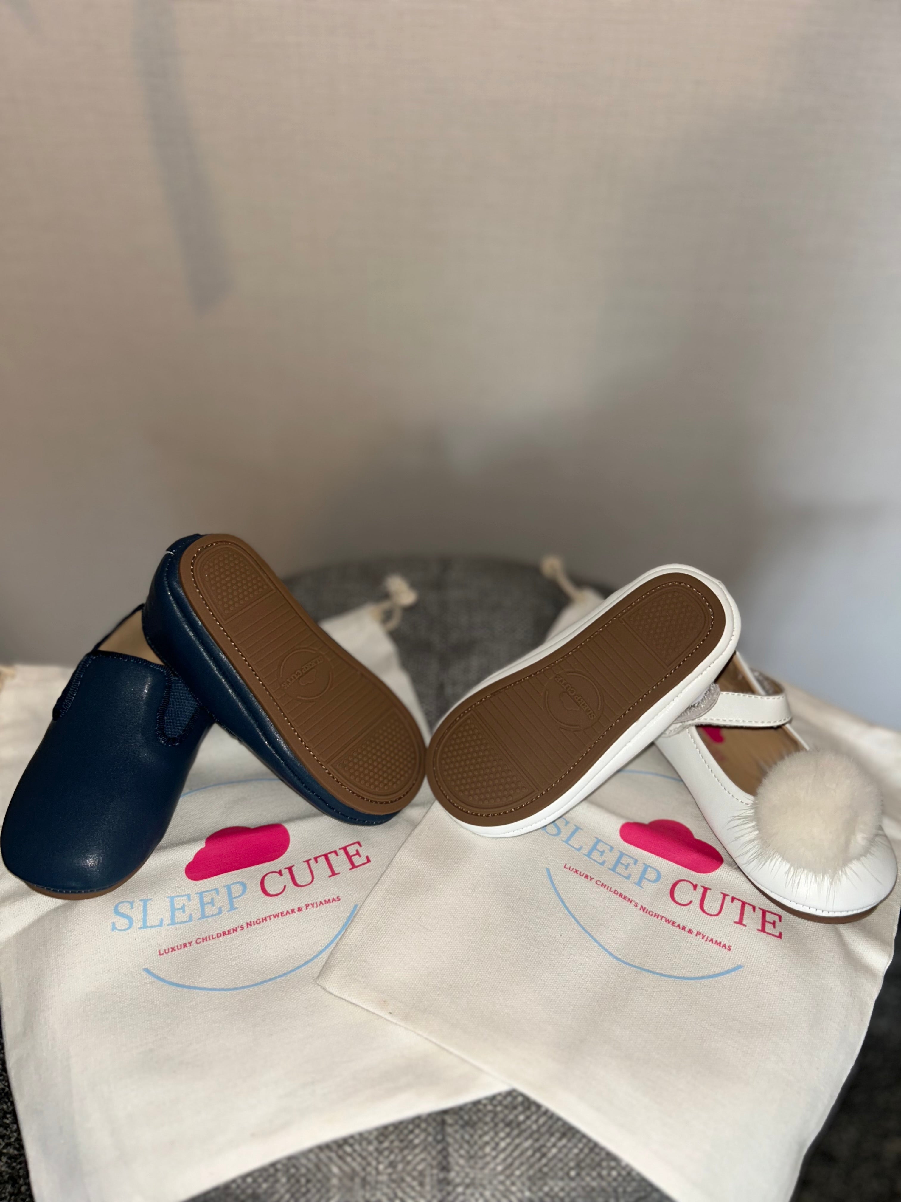 Classic Navy leather slipper