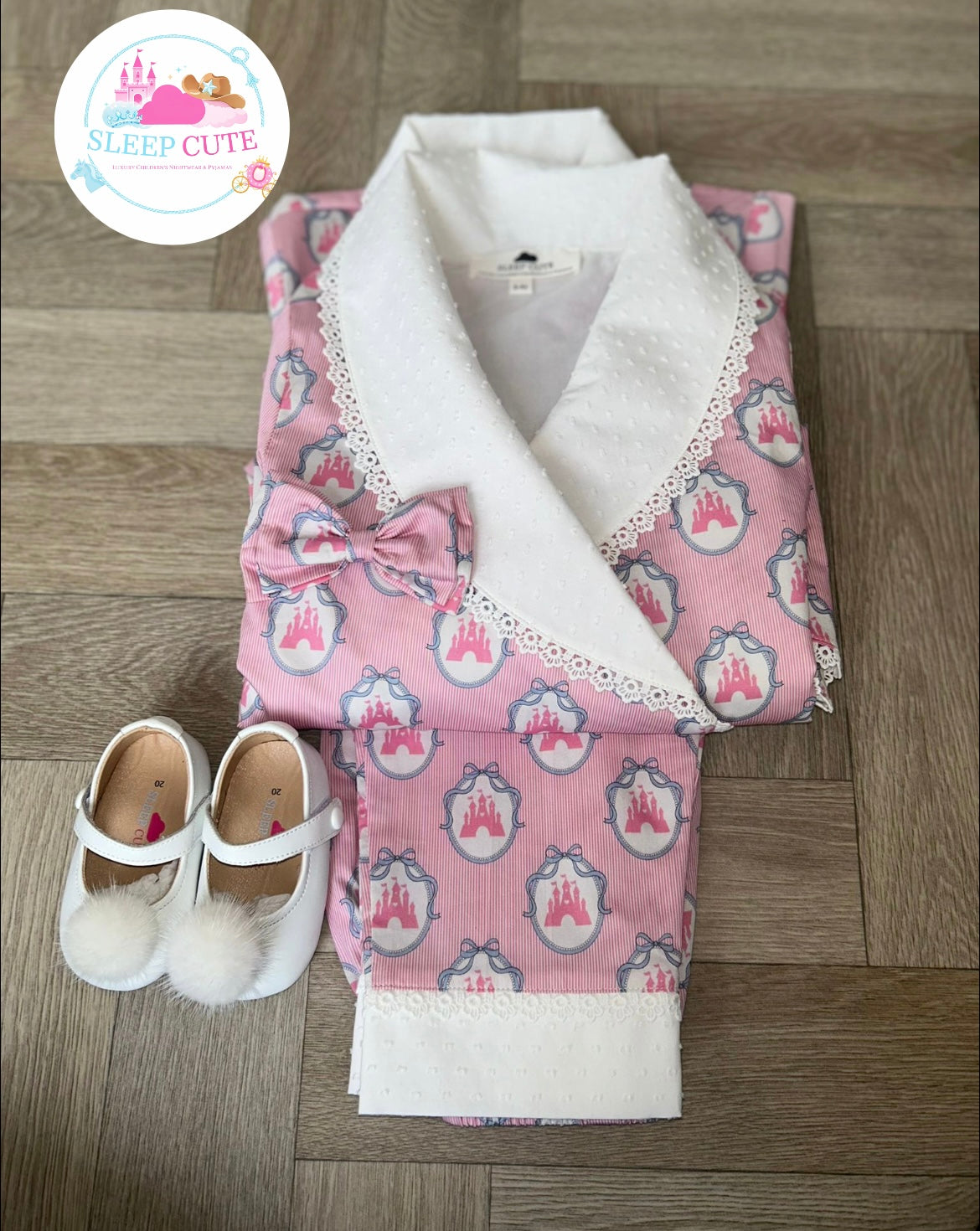 Princess Castle Pyjama+robe+bow.
