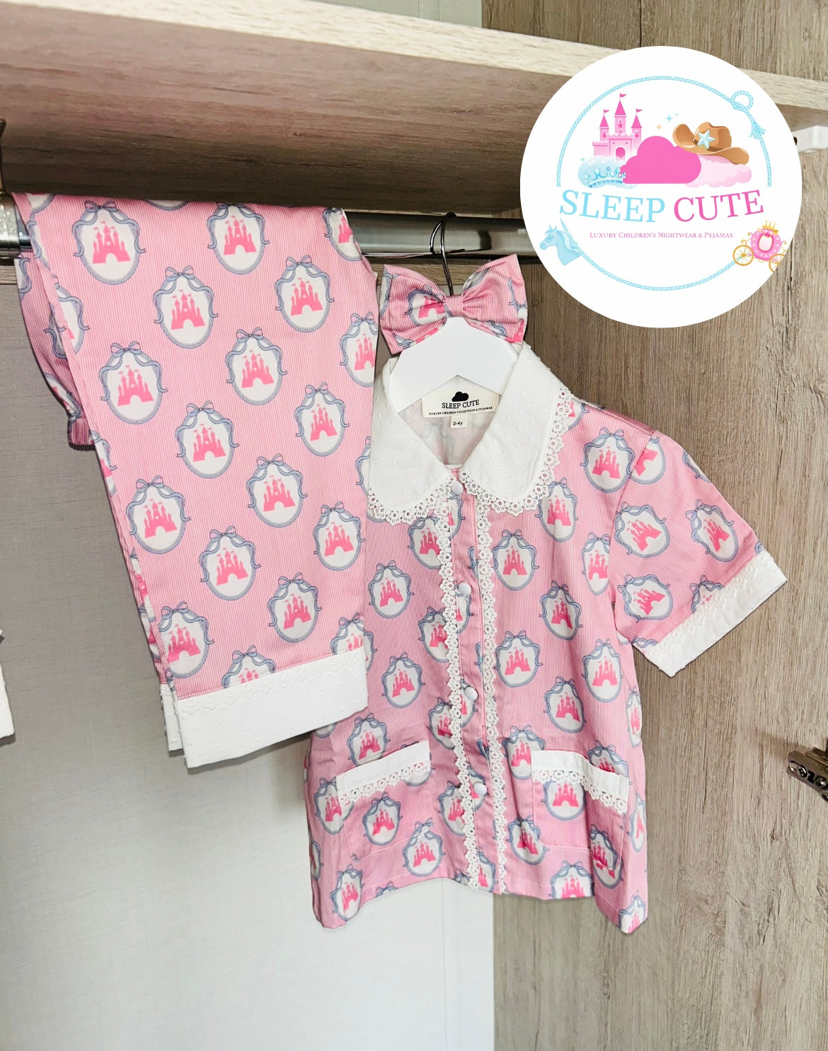 Princess Castle Pyjama+robe+bow.